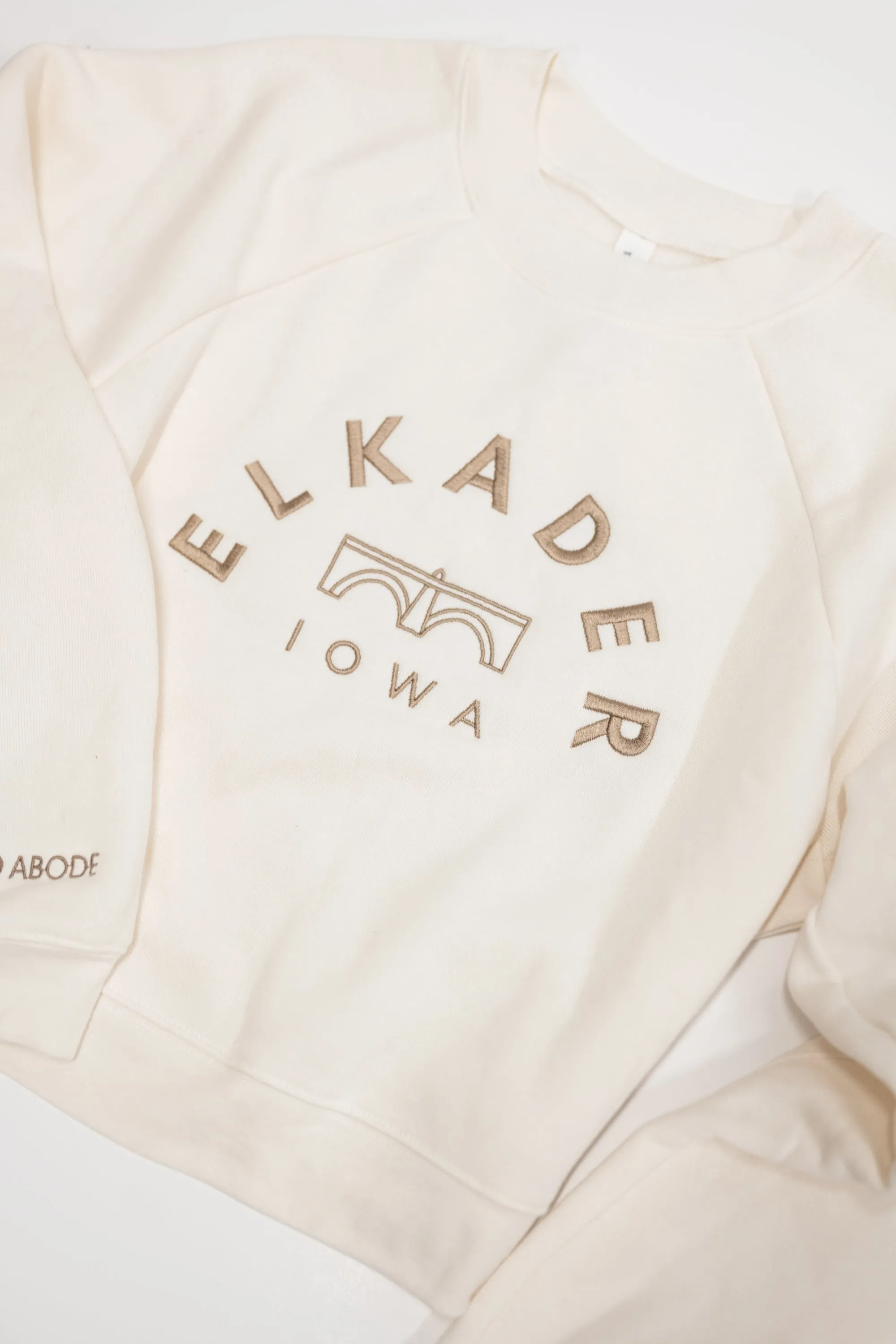 Elkader Bridge Sweatshirt - Women's Cut